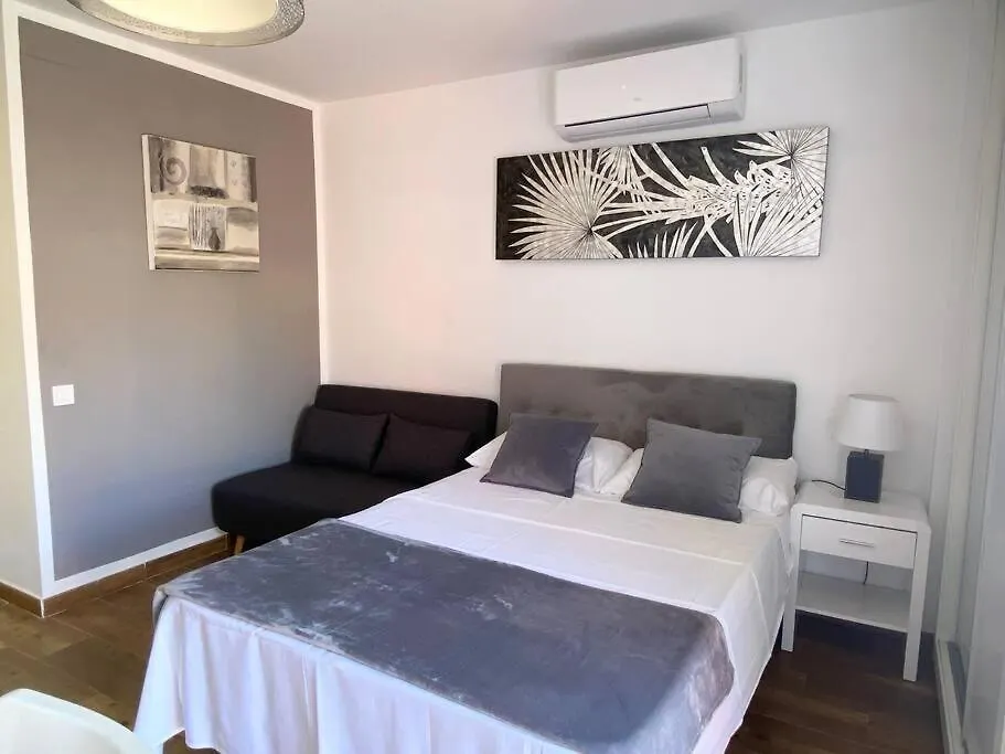 Style & Comfort In Benalmadena - Pool Available Seasonally