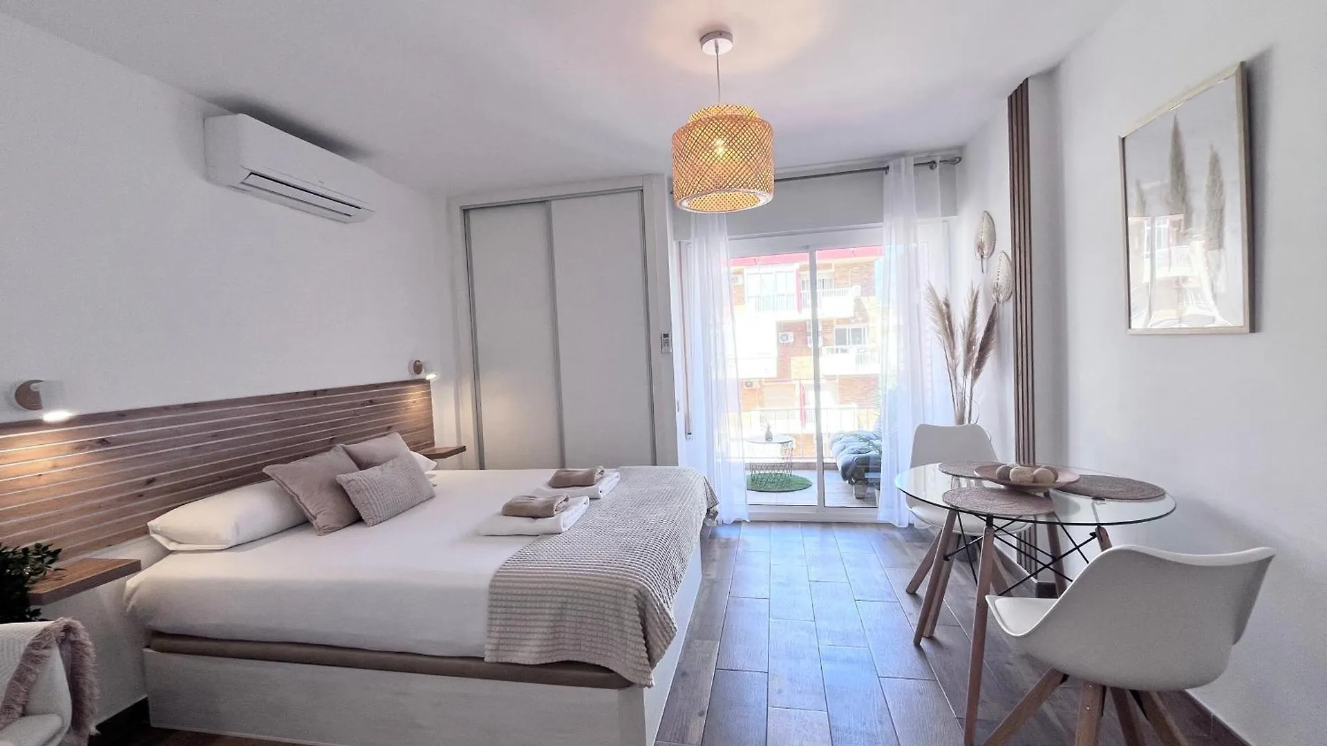 Style & Comfort In Benalmadena - Pool Available Seasonally
