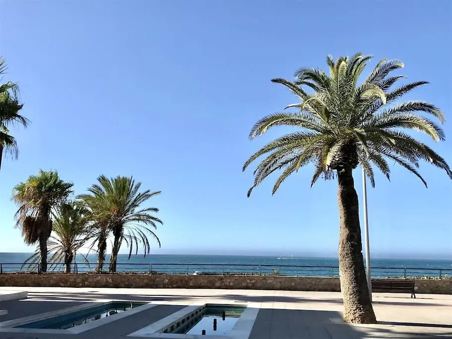 Style & Comfort In Benalmadena - Pool Available Seasonally Apartment